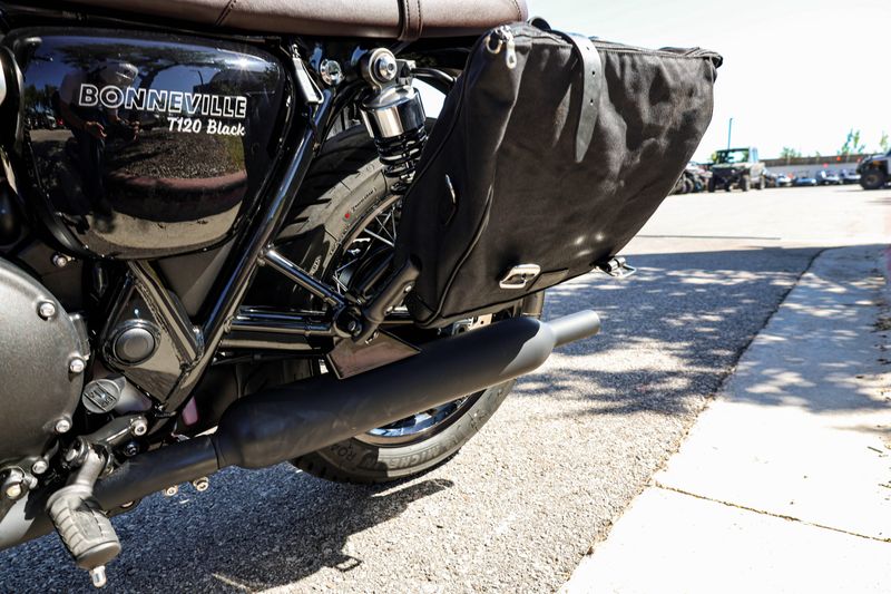 USED 2025 TRIUMPH BONNEVILLE T120 Image 5
