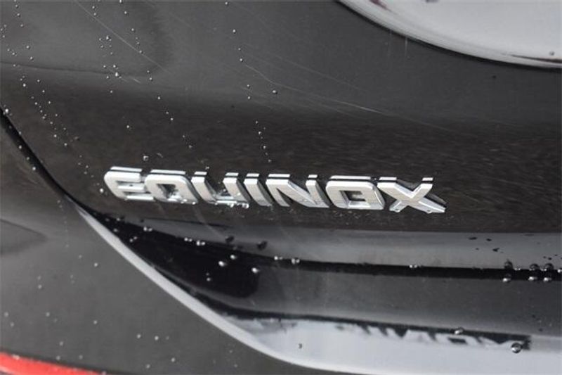 Used 2023 Chevrolet Equinox LTImage 16