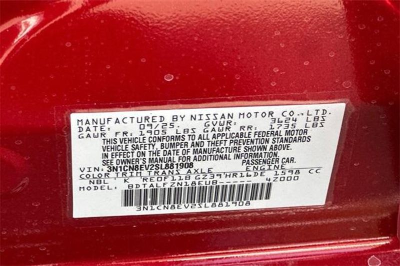 New 2025 Nissan Versa 1.6 SVImage 20