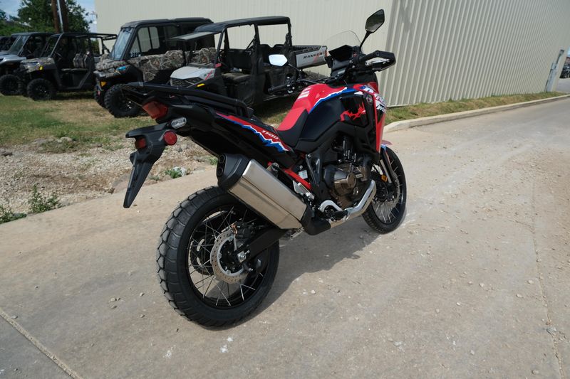 2024 Honda AFRICA TWIN DCT GRAND PRIX REDImage 12