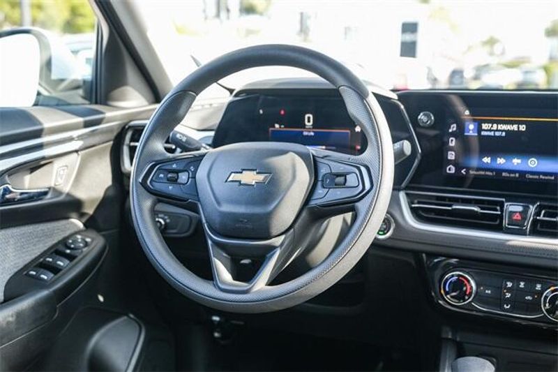 2024 Chevrolet TrailBlazer LTImage 16