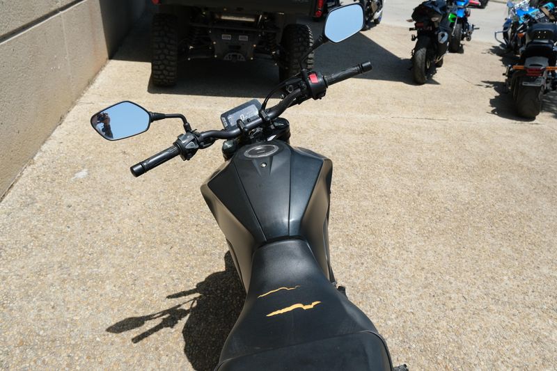 2024 Honda CB300R ABS BLACK Image 6