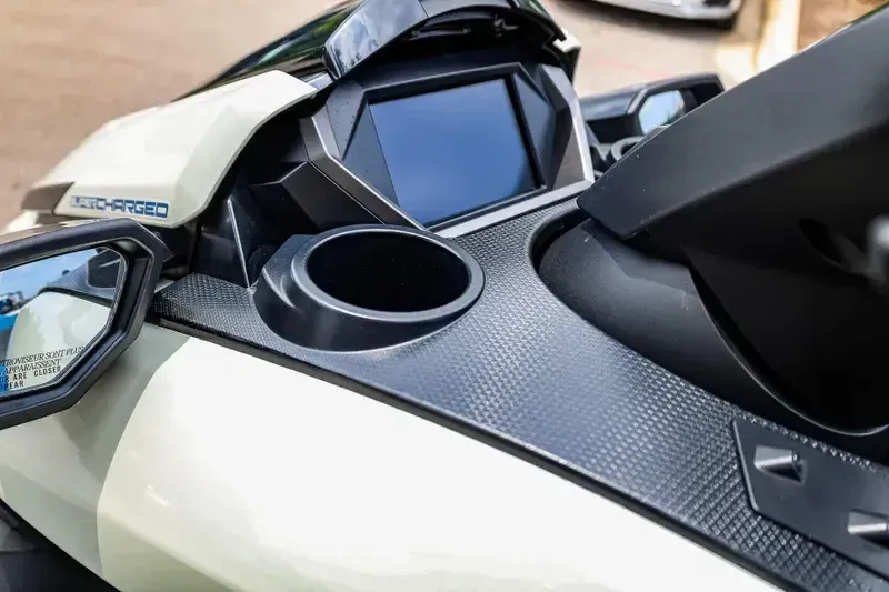 2025 Yamaha FX LIMITED SVHO DEEPWATER BLUE Image 19