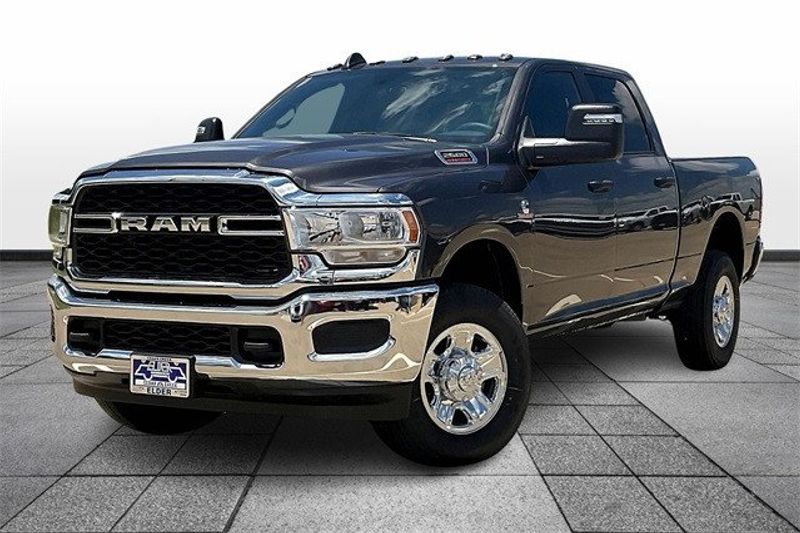 2024 RAM 2500 Tradesman Crew Cab 4x4 6