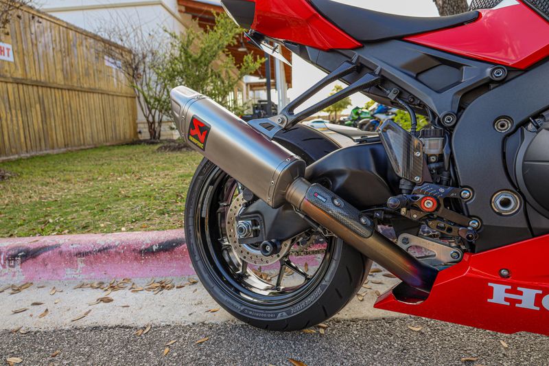 USED 2022 HONDA CBR1000RR ABS Image 24