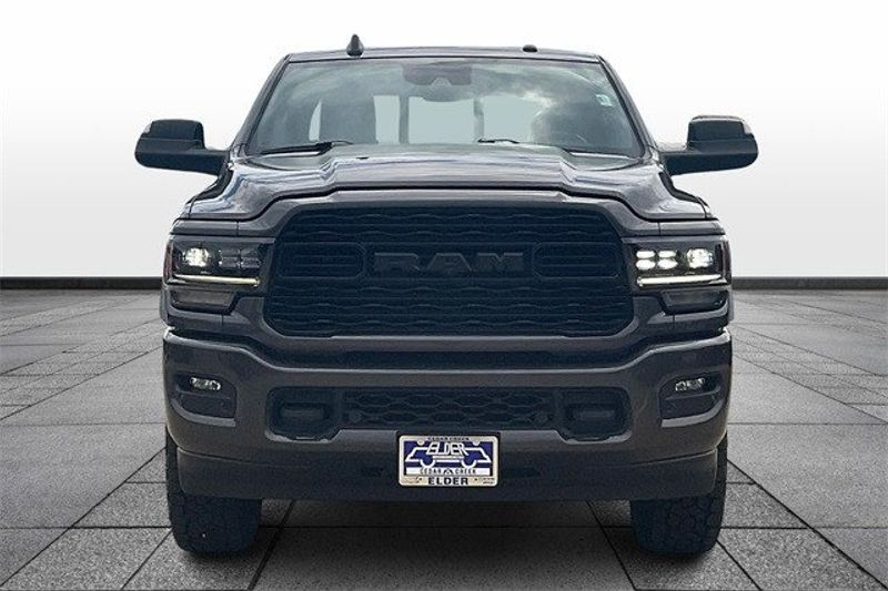 2022 RAM 2500 LimitedImage 3