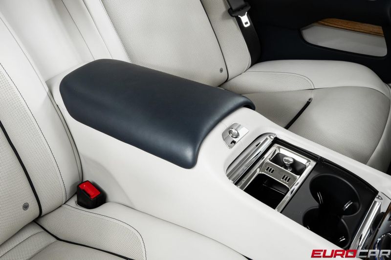 Used 2017 Rolls-Royce Wraith *TWO-TONE INTERIOR * IMMACULATE CONDITION*Image 37
