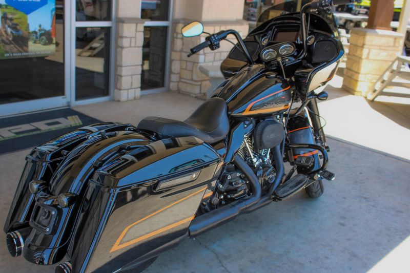 Used 2022 HARLEY ROAD GLIDE SPECIAL Image 10