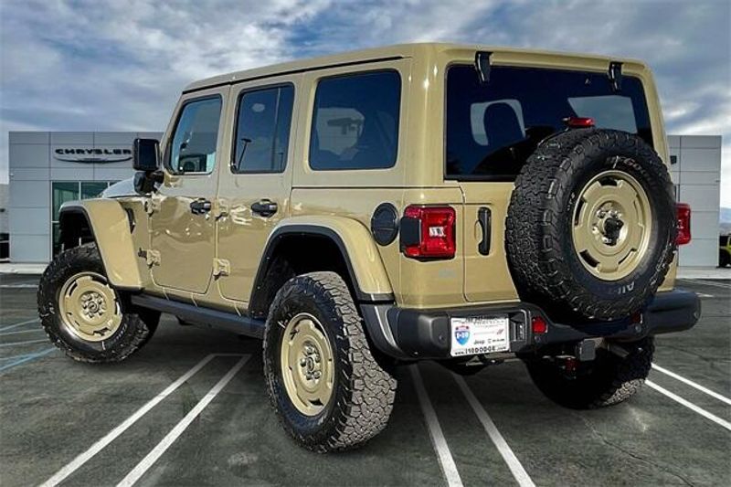 2025 Jeep Wrangler 4-door Willys 