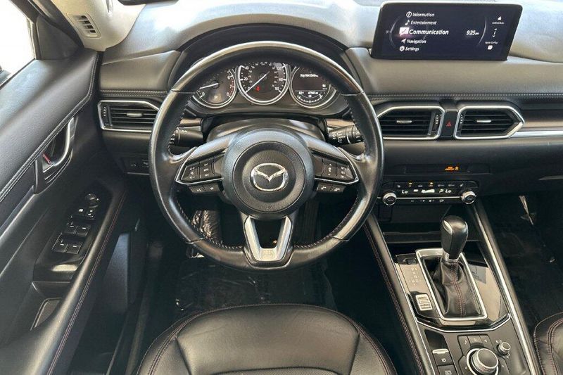Used 2025 Mazda CX-5 2.5 S Carbon EditionImage 13