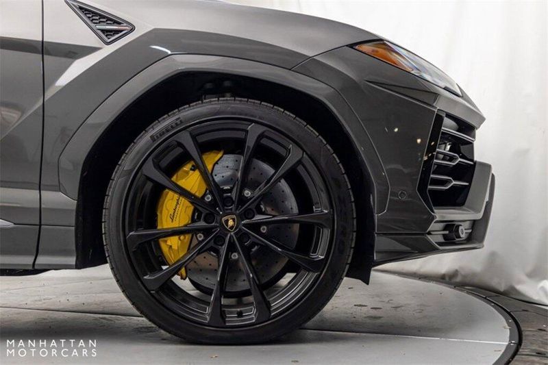 2022 Lamborghini Urus  in a Grigio Keres Metallic exterior color and Nero Adeinterior. Lotus Manhattan 347-395-5714 lotusmanhattan.com 