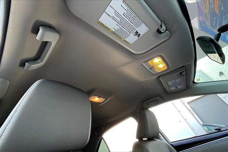 2016 Toyota Corolla LEImage 29