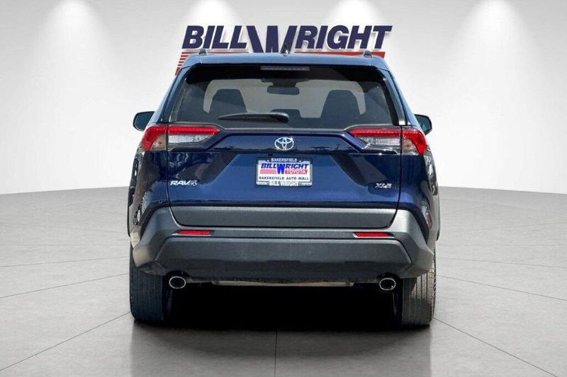 Used 2025 Toyota RAV4 XLEImage 4