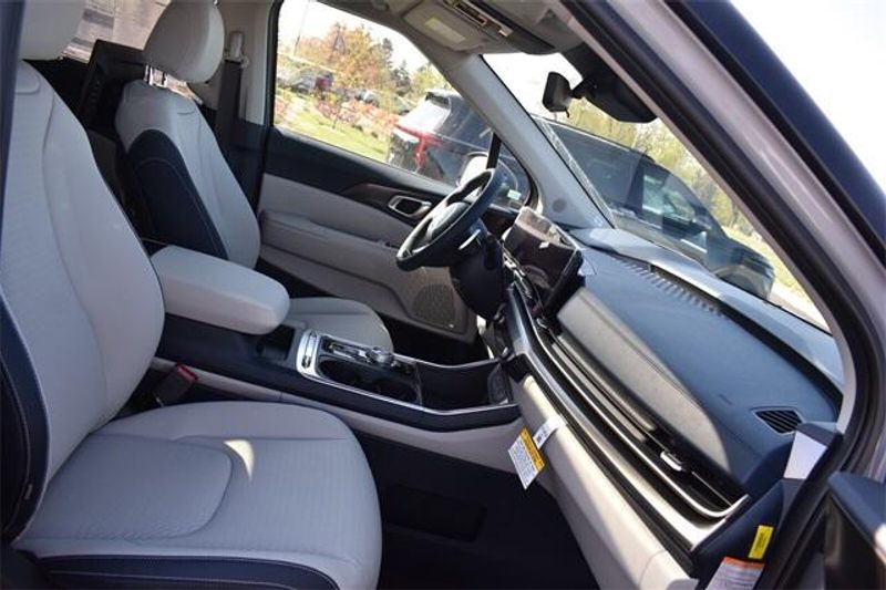 2025 Kia Carnival Hybrid SX PrestigeImage 15