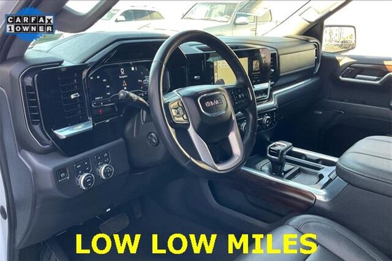 Used 2023 GMC Sierra 1500 SLTImage 14