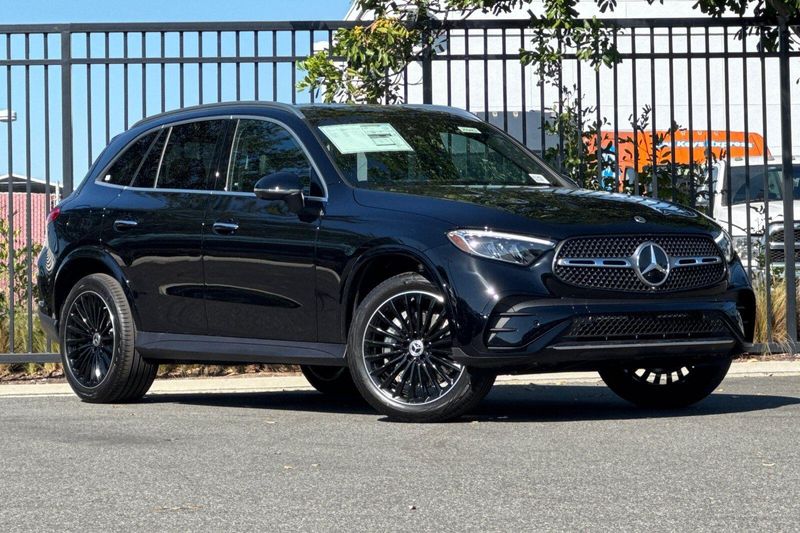 New 2026 Mercedes-Benz GLC-Class GLCGLC 300Image 2