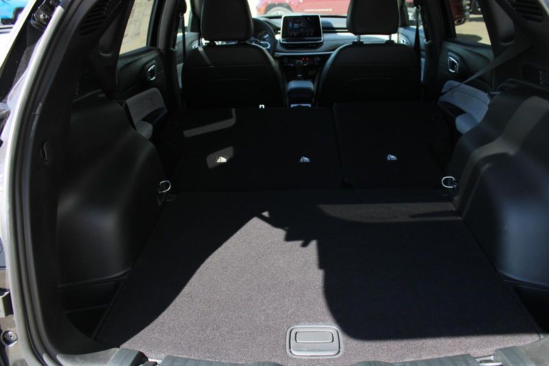 2025 Jeep Compass Latitude photo 26