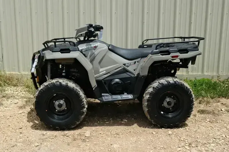New 2025 Polaris SPORTSMAN 570 EPS DESERT SAND Image 3