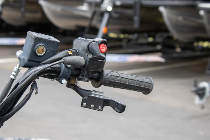 USED 2015 SUZUKI KINGQUAD 750AXI POWER STEERING CAMO Image 15