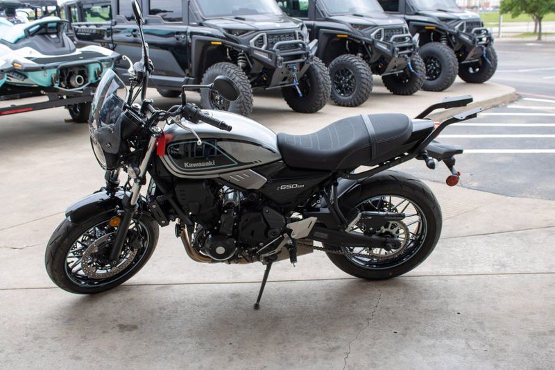 USED 2023 KAWASAKI Z650RS ABS Image 4