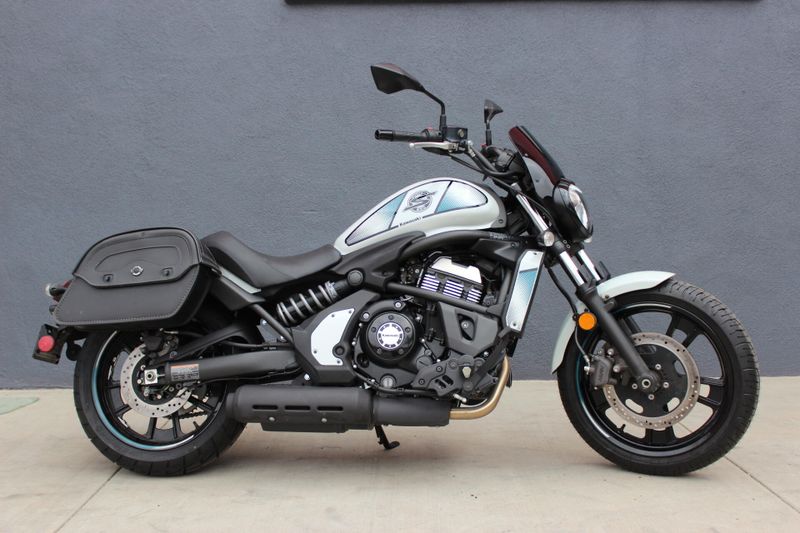 2022 Kawasaki Vulcan S Image 1