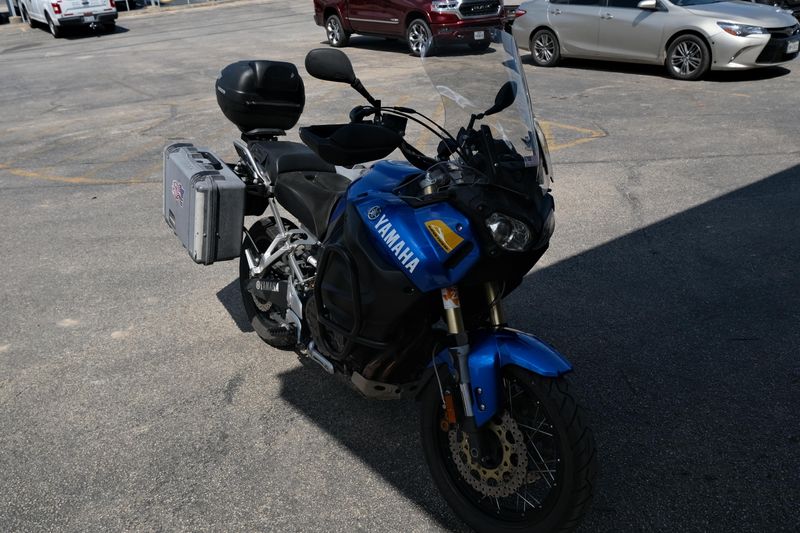 USED 2012 YAMAHA SUPER TENERE Image 1