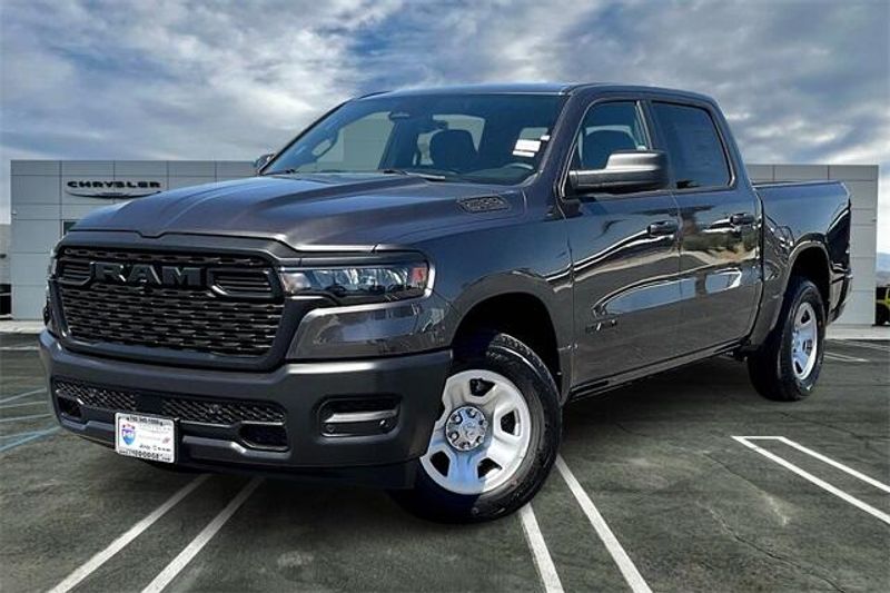 2025 RAM 1500 Tradesman Crew Cab 4x2 5