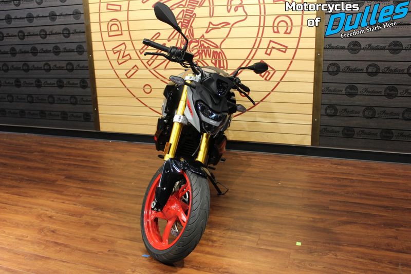 New 2025 BMW G 310 R Image 3