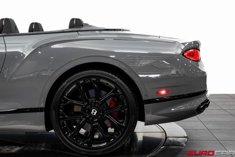 Used 2023 Bentley Continental GT V8 *CARBON INTERIOR TRIM * TWO-TONE INTERIOR*Image 16