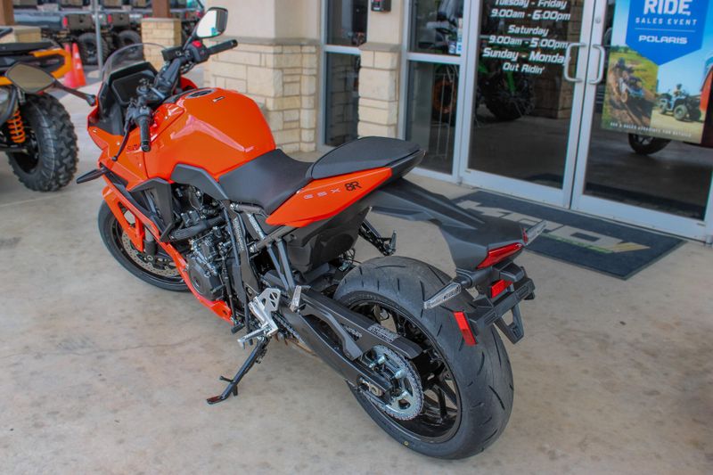 NEW 2026 SUZUKI GSX-8R Image 5