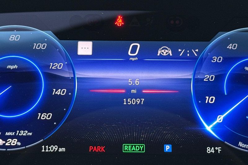 Used 2024 Mercedes-Benz EQS 450Image 32