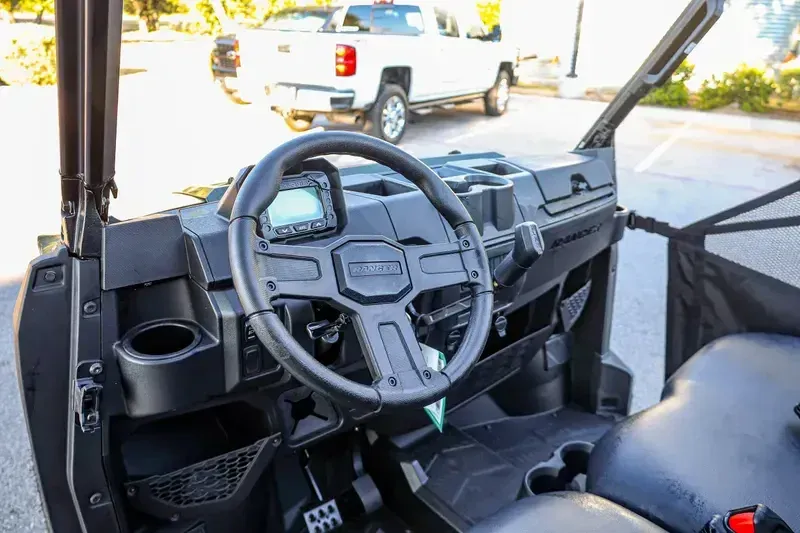 NEW 2026 POLARIS RANGER 1000 EPS Image 16
