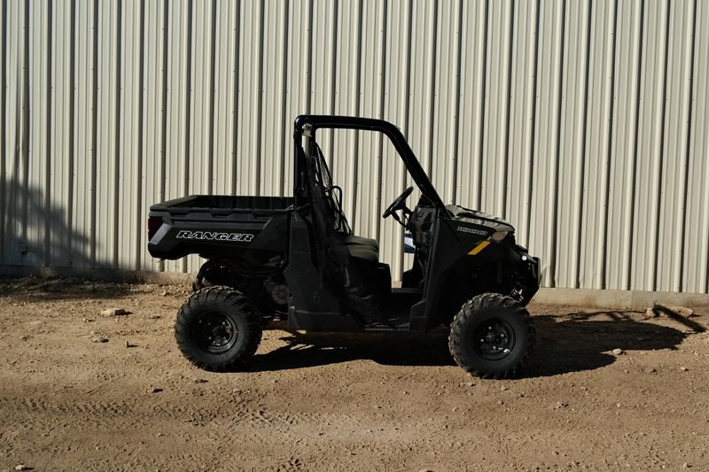 NEW 2026 POLARIS RANGER 1000 EPS Image 2
