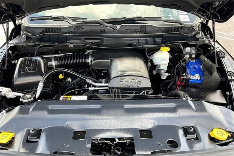 2021 RAM 1500 Classic WarlockImage 9