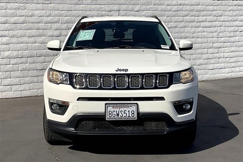 2018 Jeep Compass LatitudeImage 2