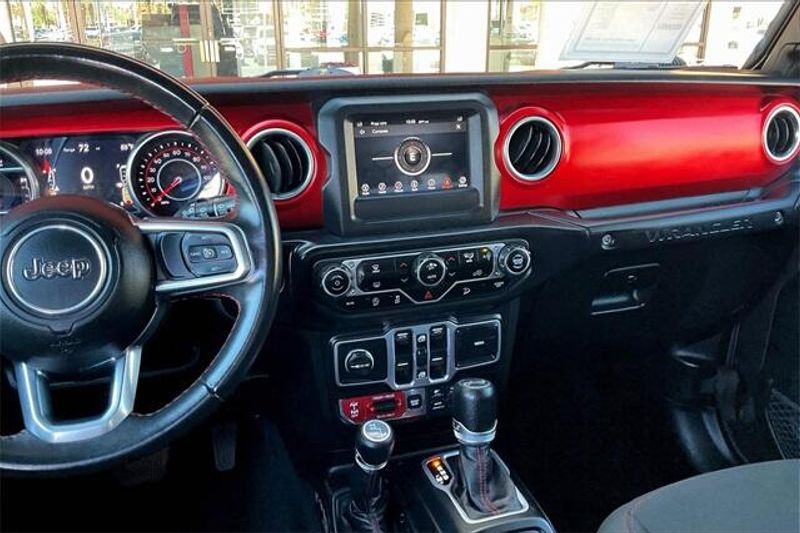 2018 Jeep Wrangler Unlimited RubiconImage 5