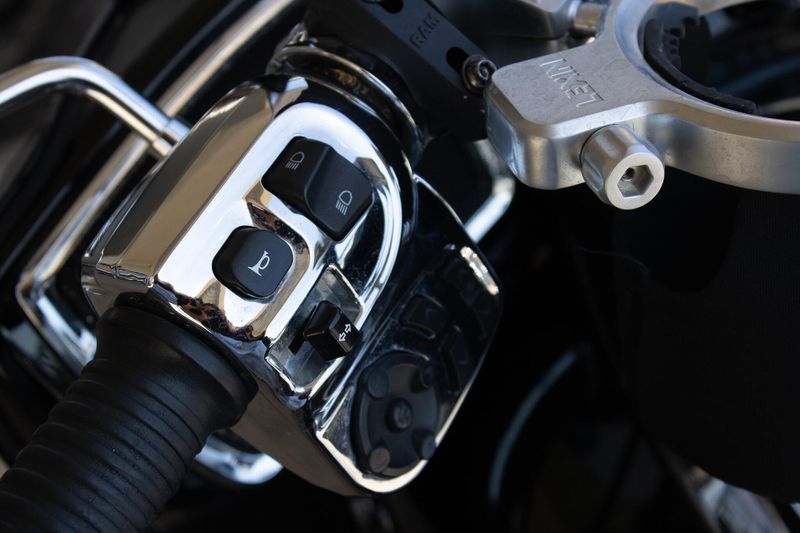 USED 2017 INDIAN MOTORCYCLE ROADMASTER BASE Image 15