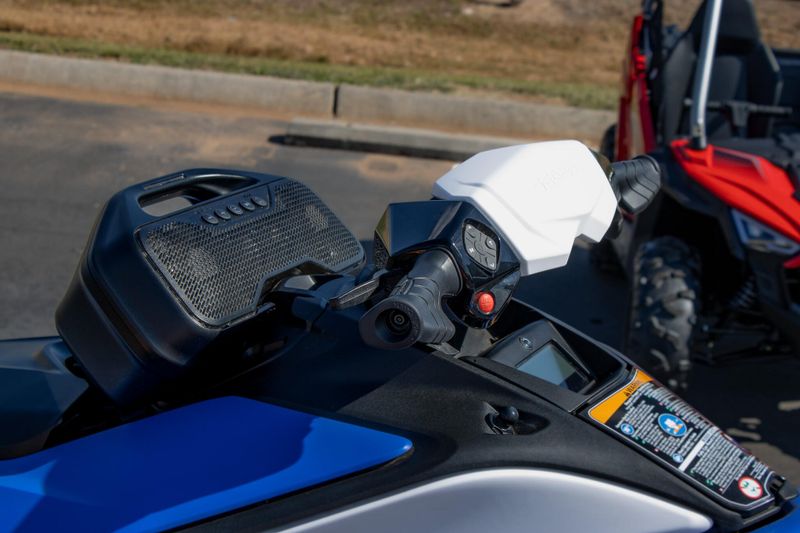 USED 2025 SEADOO SPARK FOR 2 CONVENIENCE PACKAGE WITH SOUND SYSTEM Image 10