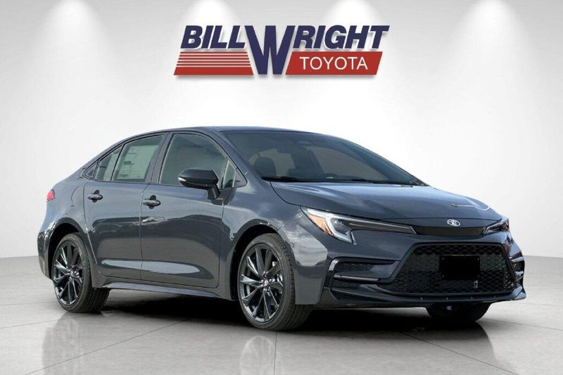 New 2027 Toyota Corolla SEImage 1