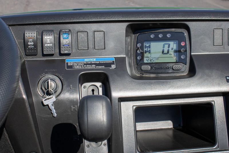 NEW 2026 KAWASAKI MULE PROFXT 820 EPS Image 18