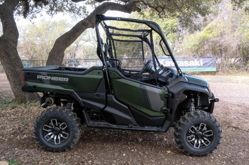 2025 Honda PIONEER 1000 TRAIL MATTE GREEN METALLICImage 10