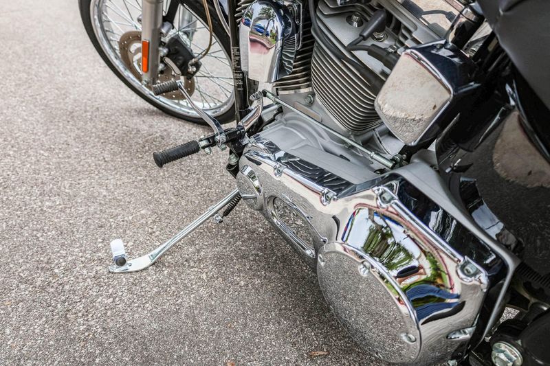 2004 HARLEY SOFTAIL STANDARD  BLACK Image 17