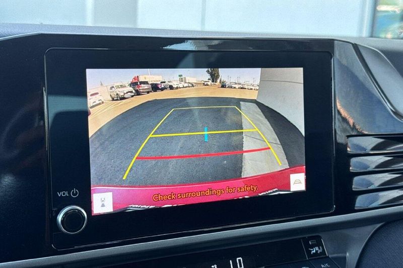 Used 2025 Toyota Camry LEImage 17