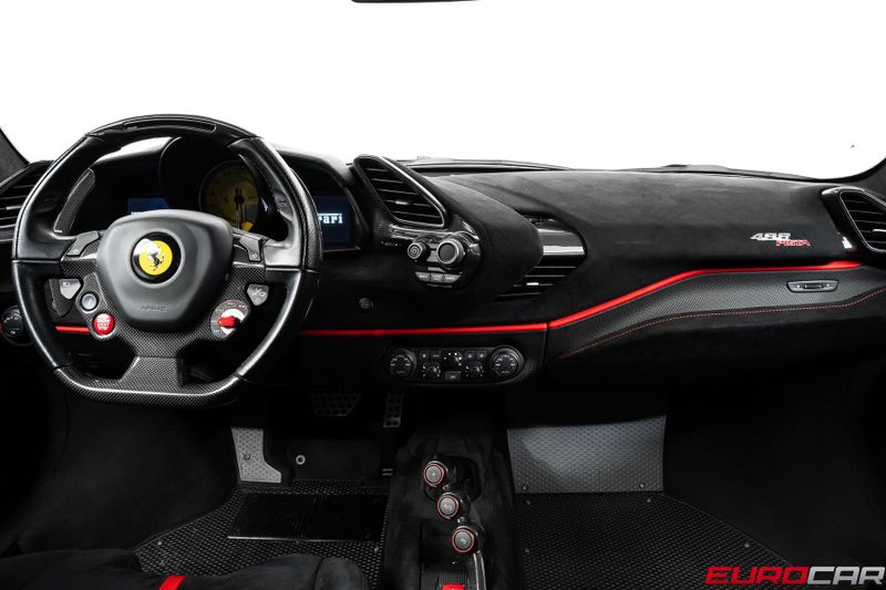 2020 Ferrari 488 Pista *HUGE CARBON INTERIOR OPTIONS * SUSPENSION LIFTER*Image 29