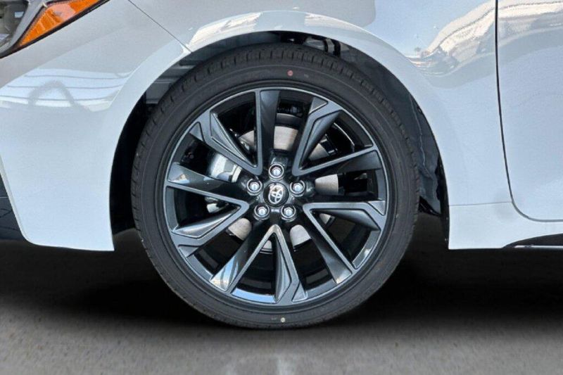 New 2027 Toyota Corolla SEImage 30