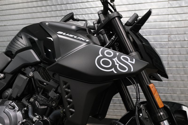 USED 2026 SUZUKI GSX-8S Image 10