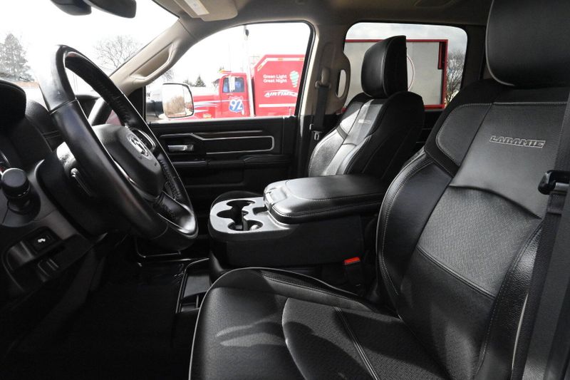 2022 RAM 2500 LaramieImage 10