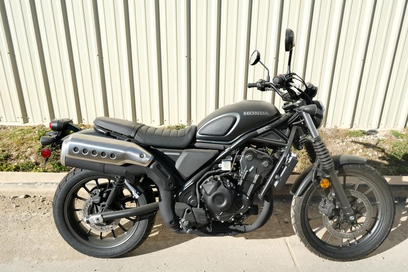 NEW 2025 HONDA SCL500 Image 2