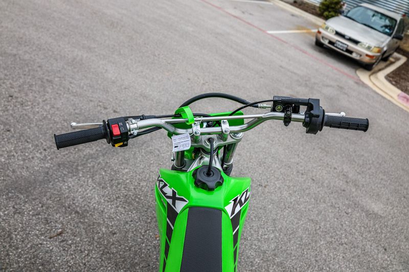 2025 Kawasaki KLX140R F LIME GREENImage 13