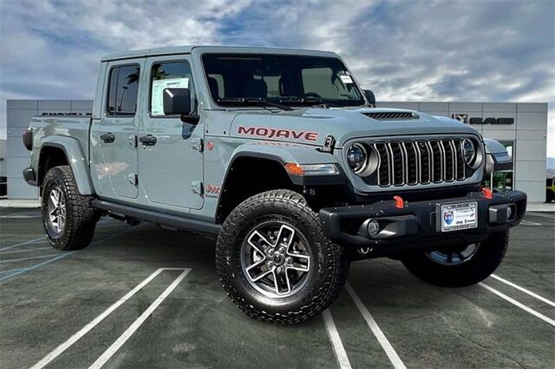 2024 Jeep Gladiator Mojave X 4x4Image 14